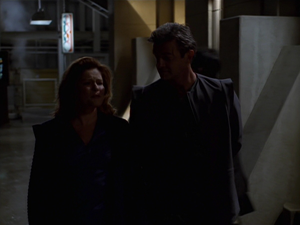 extant_StarTrek_VOY_7x16-WorkforcePart1_0911.jpg