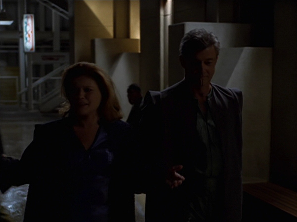 extant_StarTrek_VOY_7x16-WorkforcePart1_0913.jpg