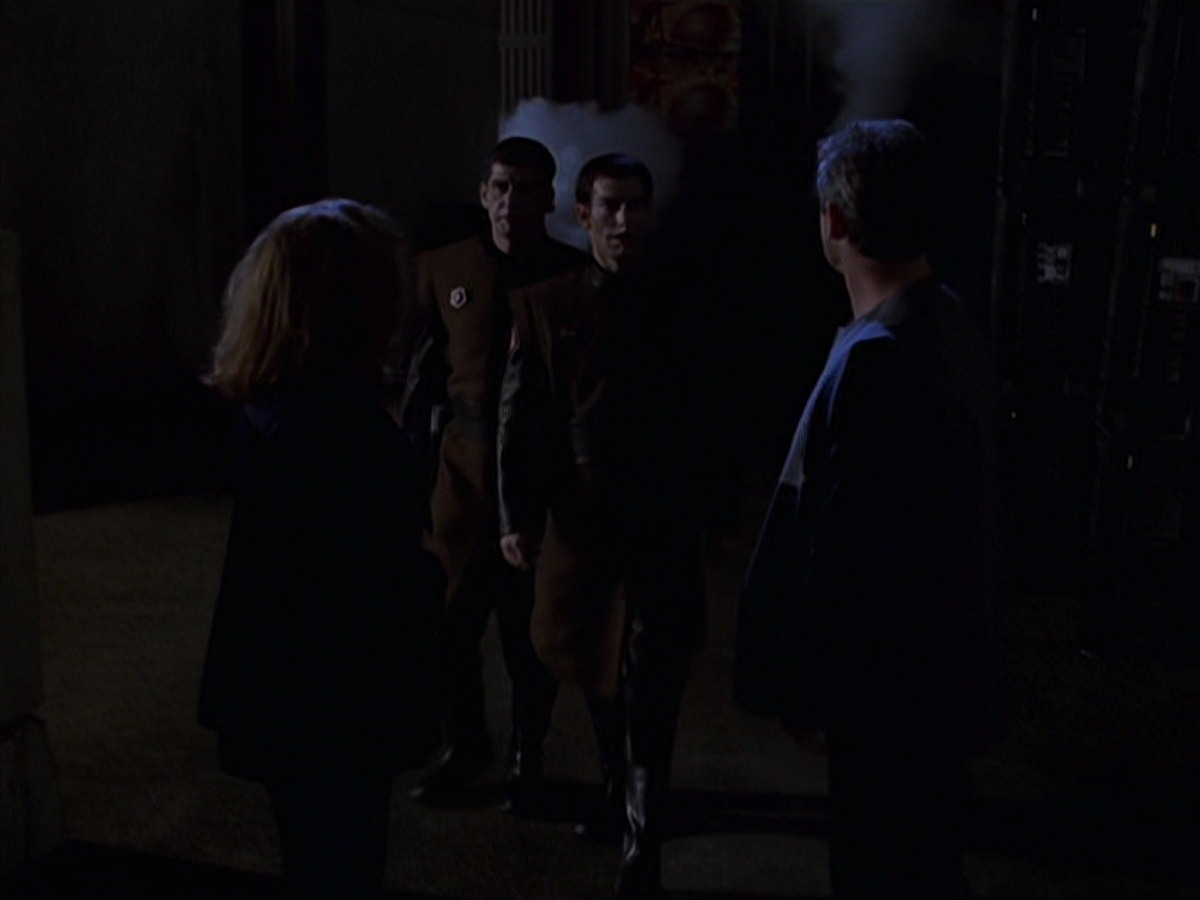 extant_StarTrek_VOY_7x16-WorkforcePart1_0940.jpg