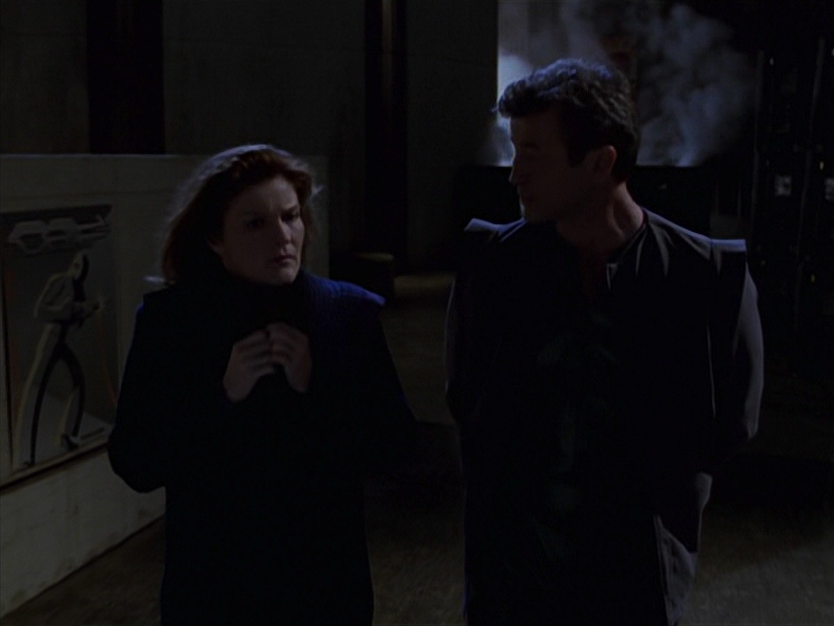 extant_StarTrek_VOY_7x16-WorkforcePart1_0960.jpg