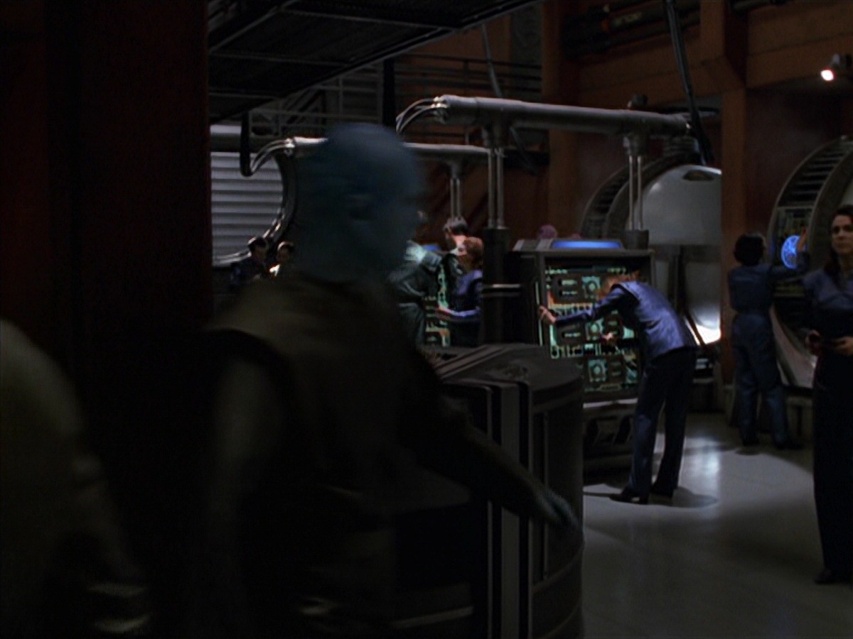extant_StarTrek_VOY_7x16-WorkforcePart1_0995.jpg