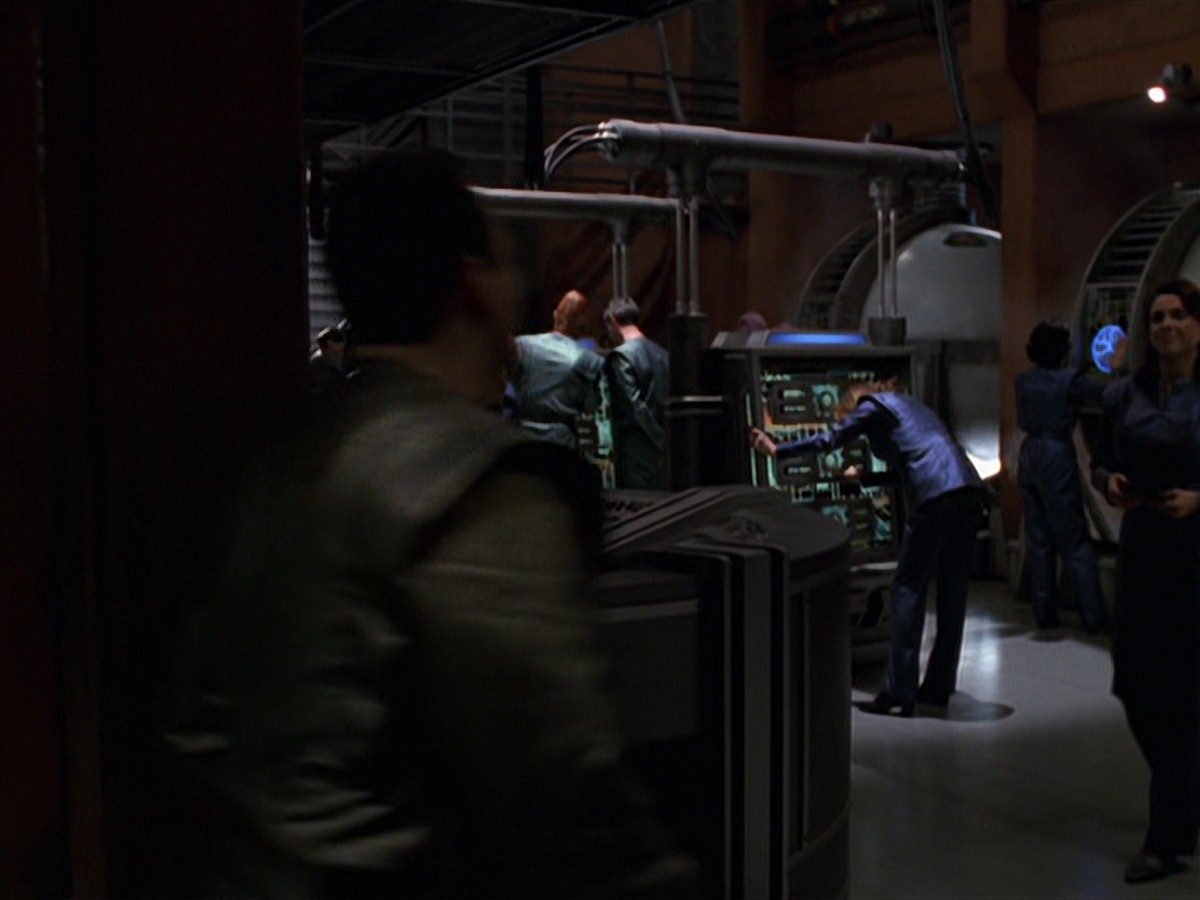 extant_StarTrek_VOY_7x16-WorkforcePart1_0996.jpg