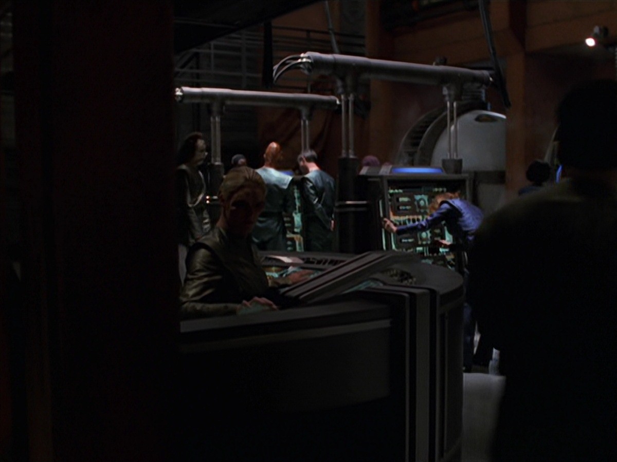 extant_StarTrek_VOY_7x16-WorkforcePart1_0997.jpg