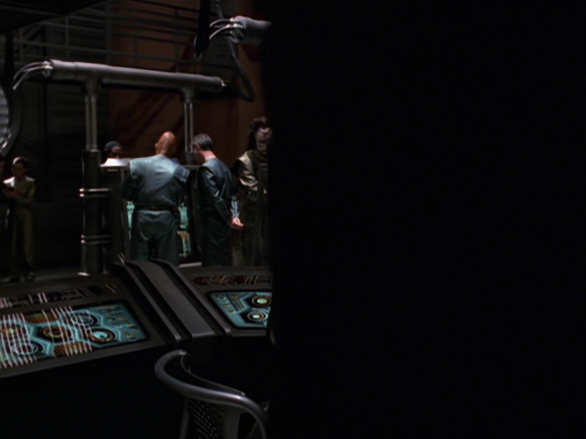 extant_StarTrek_VOY_7x16-WorkforcePart1_1001.jpg