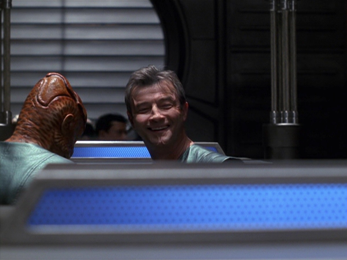 extant_StarTrek_VOY_7x16-WorkforcePart1_1012.jpg