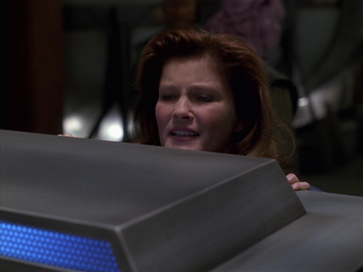 extant_StarTrek_VOY_7x16-WorkforcePart1_1018.jpg