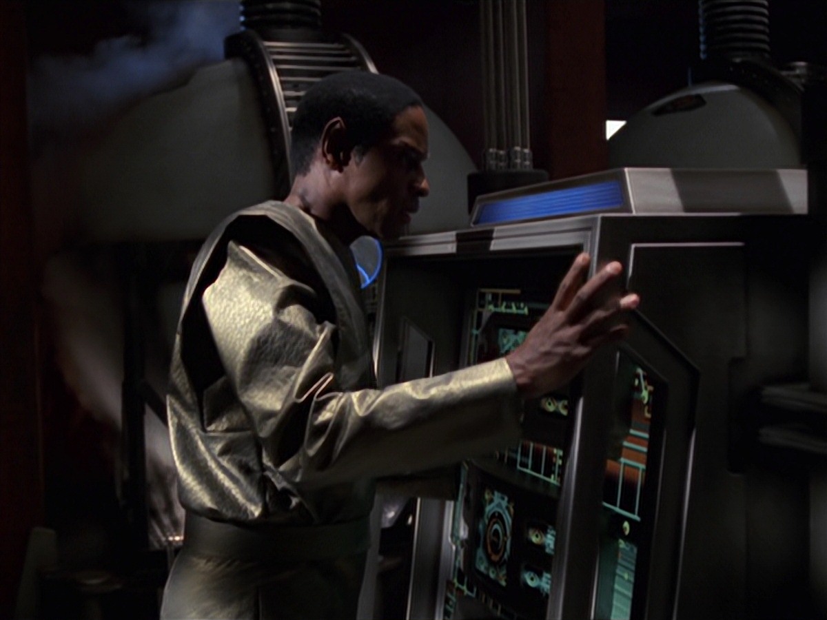 extant_StarTrek_VOY_7x16-WorkforcePart1_1119.jpg