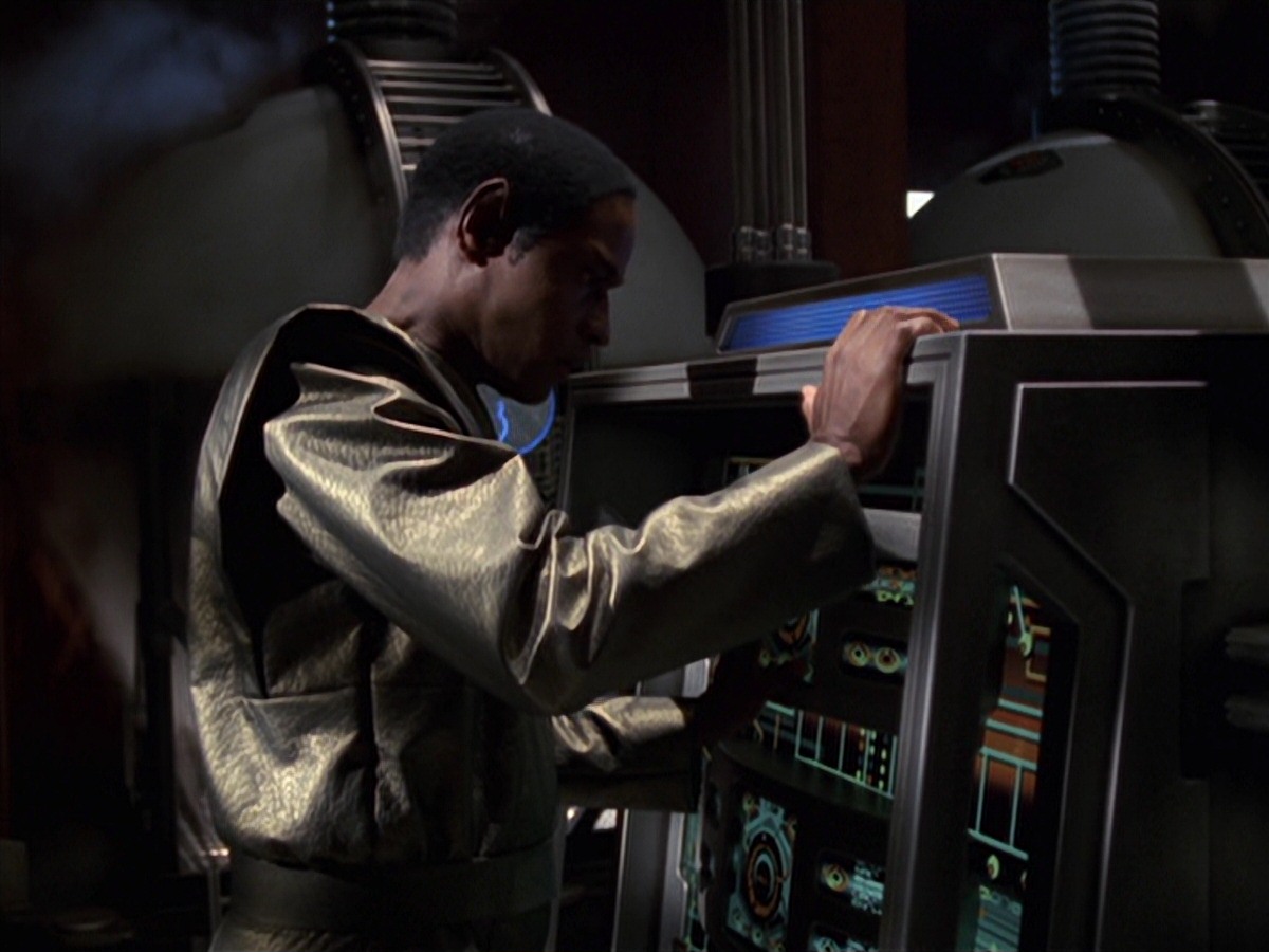 extant_StarTrek_VOY_7x16-WorkforcePart1_1124.jpg