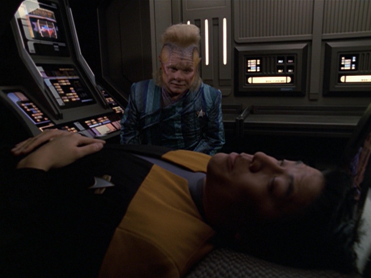 extant_StarTrek_VOY_7x16-WorkforcePart1_1181.jpg