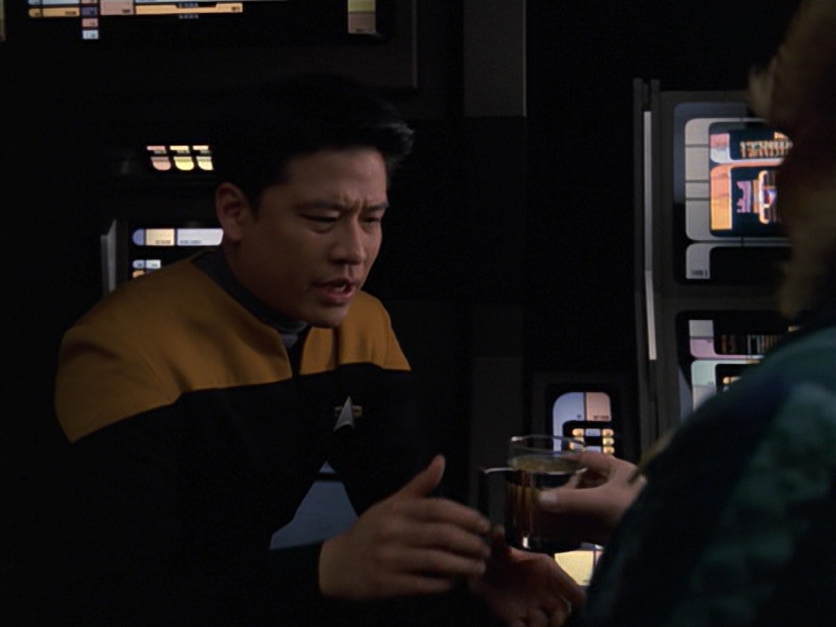 extant_StarTrek_VOY_7x16-WorkforcePart1_1202.jpg