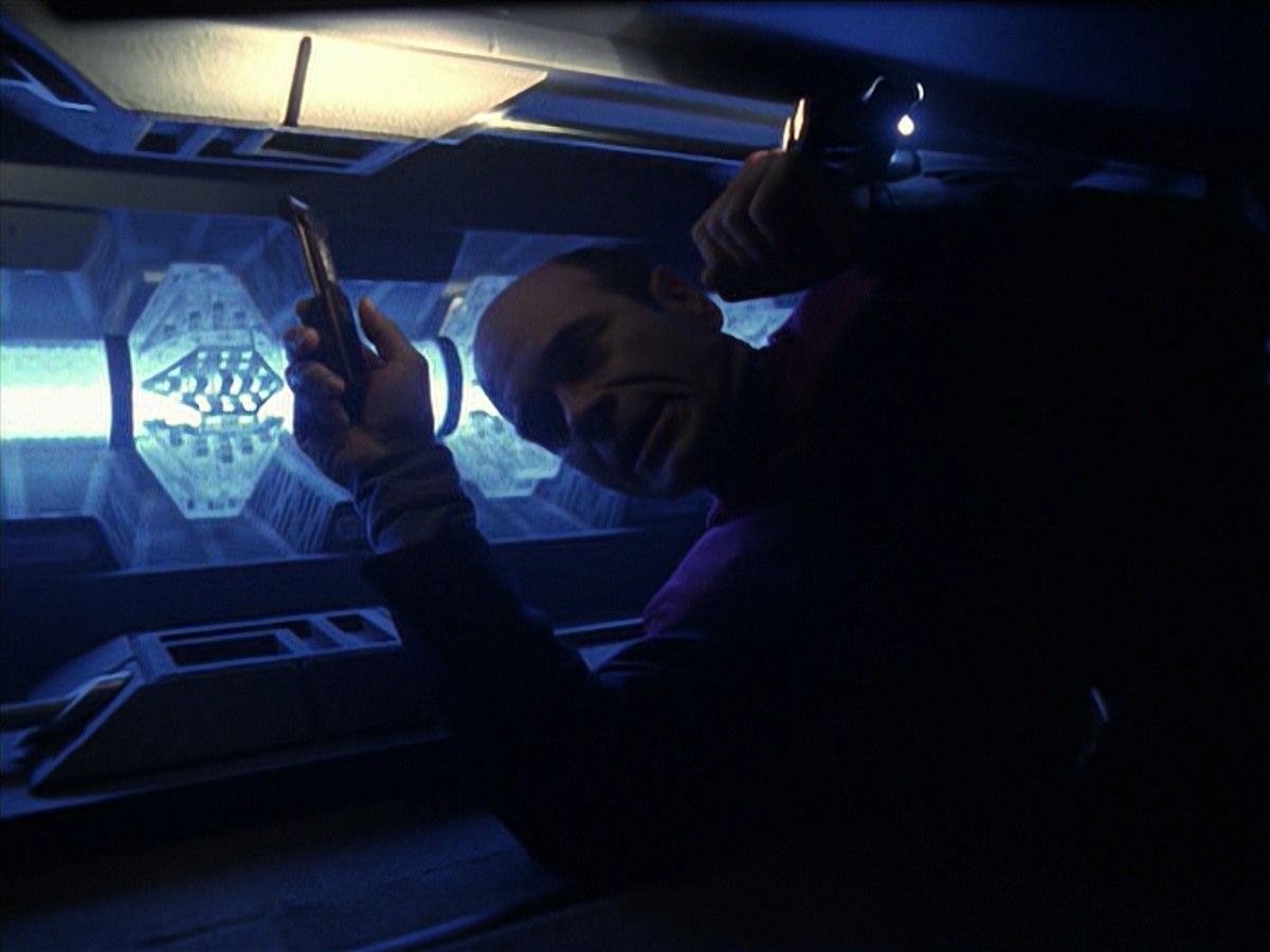 extant_StarTrek_VOY_7x16-WorkforcePart1_1274.jpg