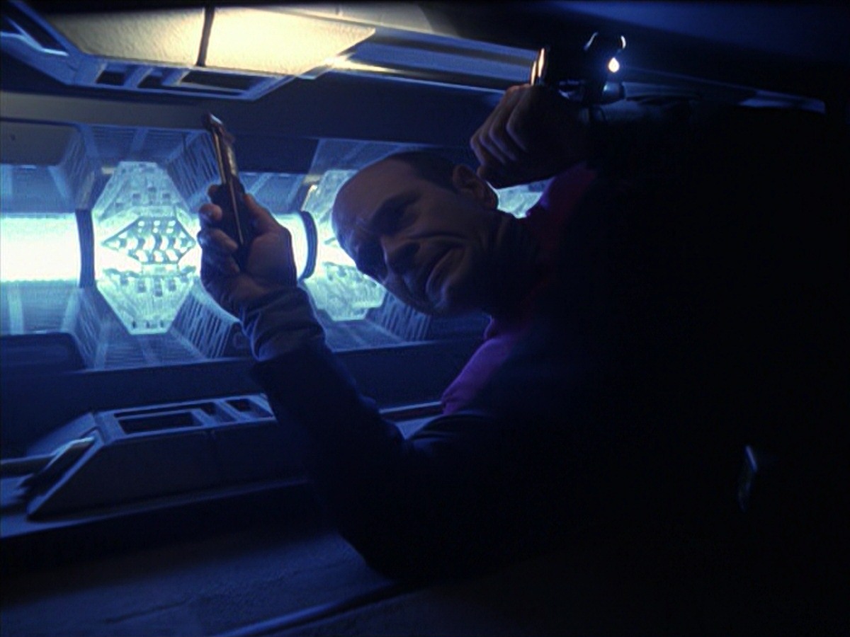 extant_StarTrek_VOY_7x16-WorkforcePart1_1279.jpg