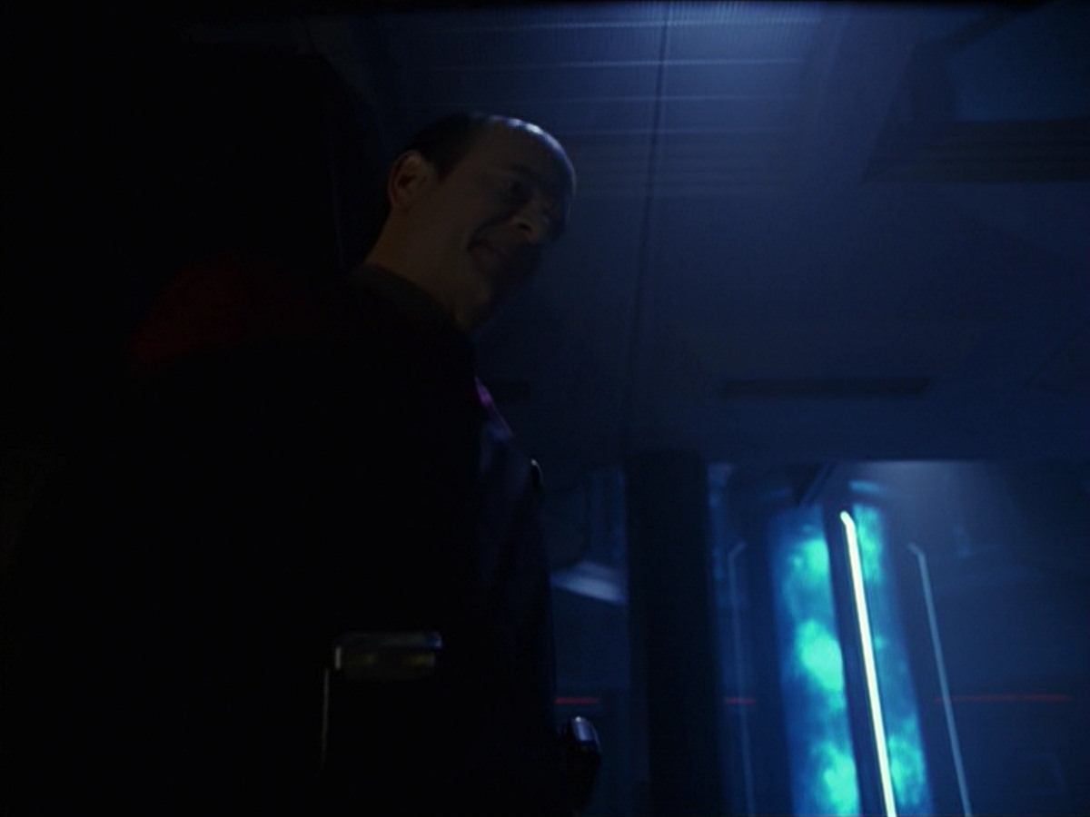 extant_StarTrek_VOY_7x16-WorkforcePart1_1310.jpg