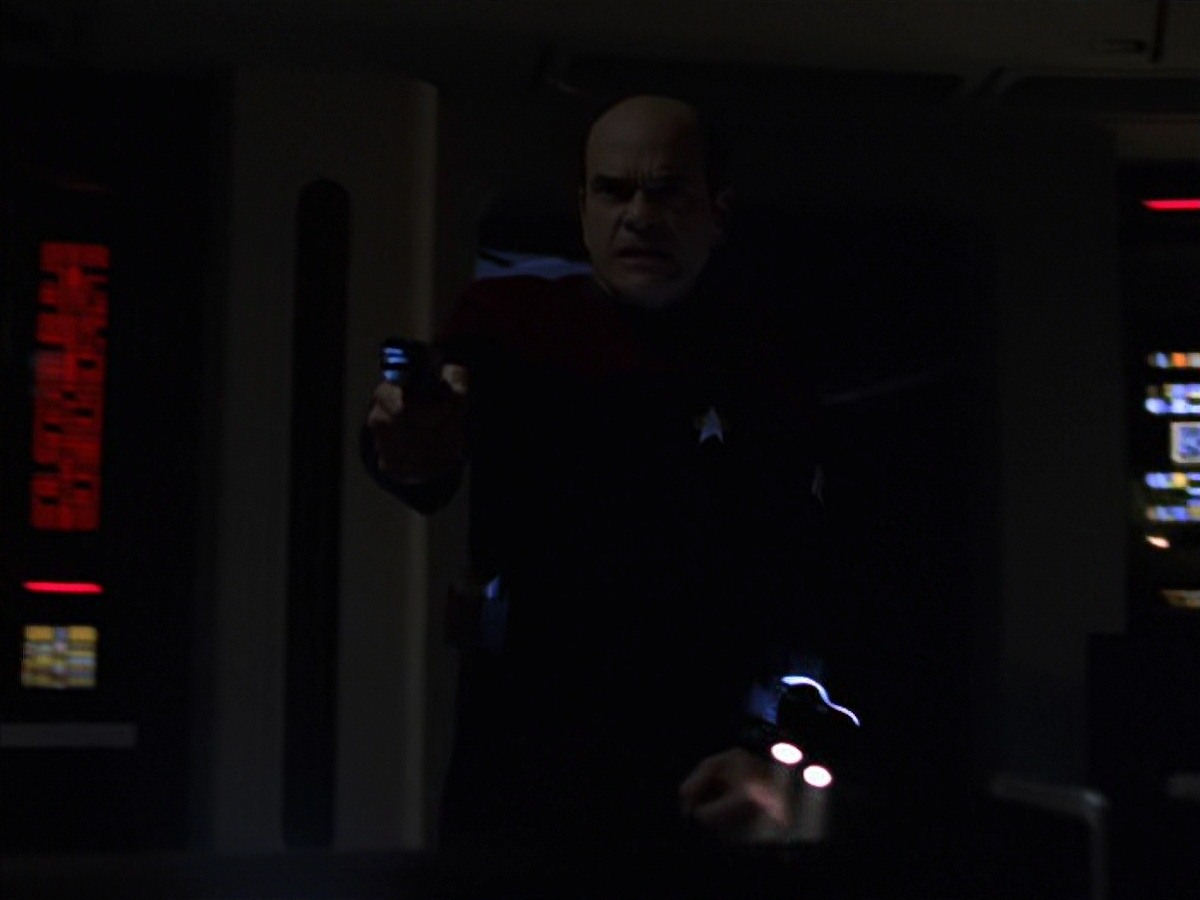 extant_StarTrek_VOY_7x16-WorkforcePart1_1371.jpg