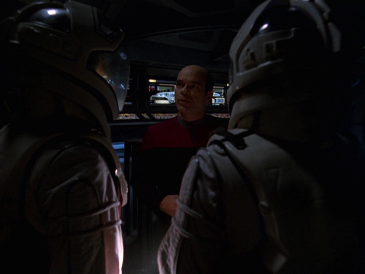 extant_StarTrek_VOY_7x16-WorkforcePart1_1395.jpg