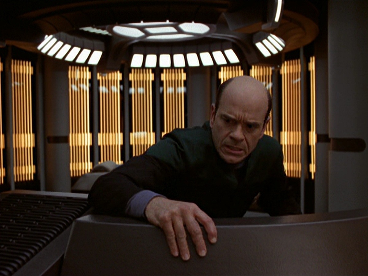 extant_StarTrek_VOY_7x16-WorkforcePart1_1424.jpg