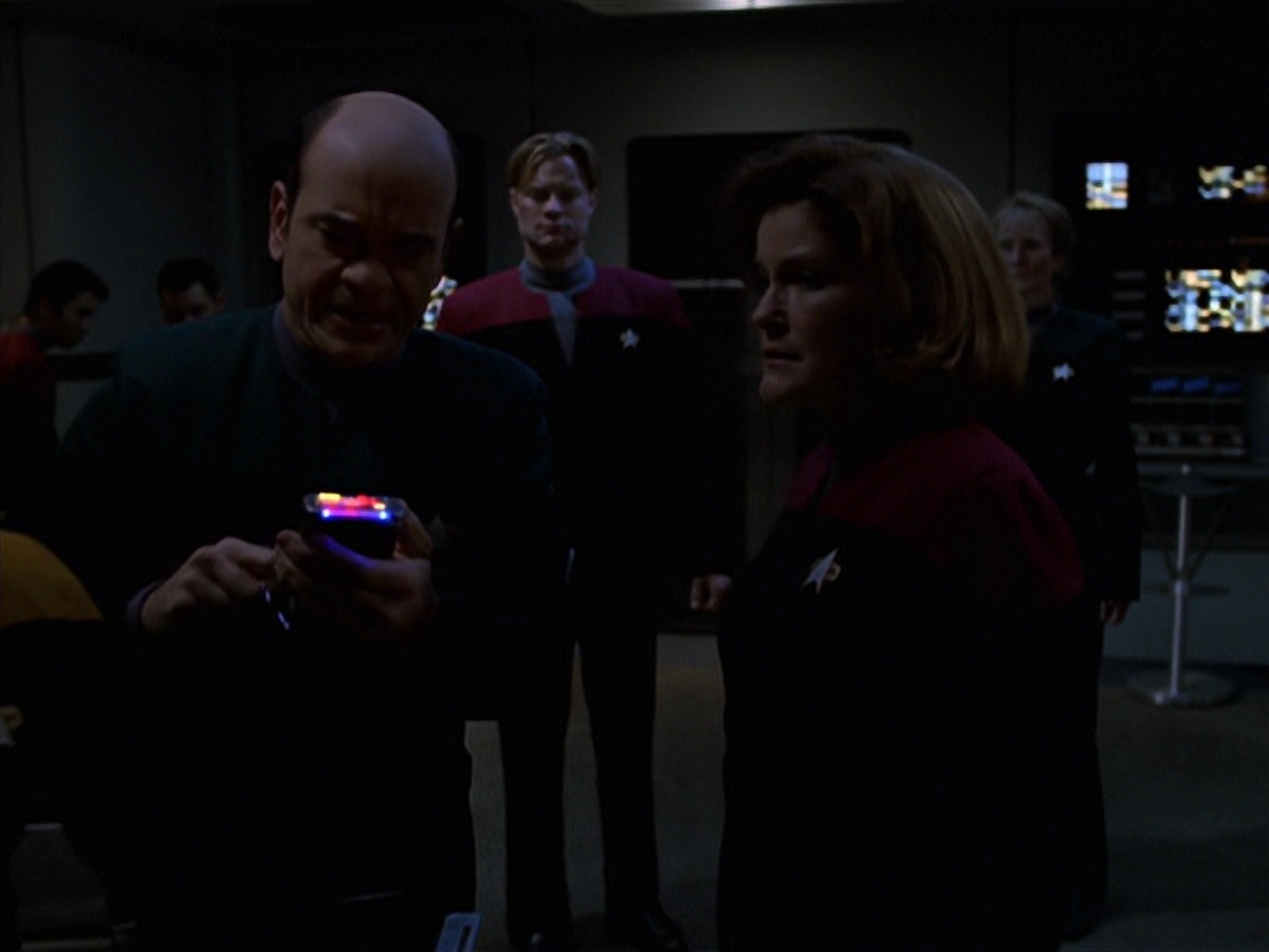 extant_StarTrek_VOY_7x16-WorkforcePart1_1458.jpg