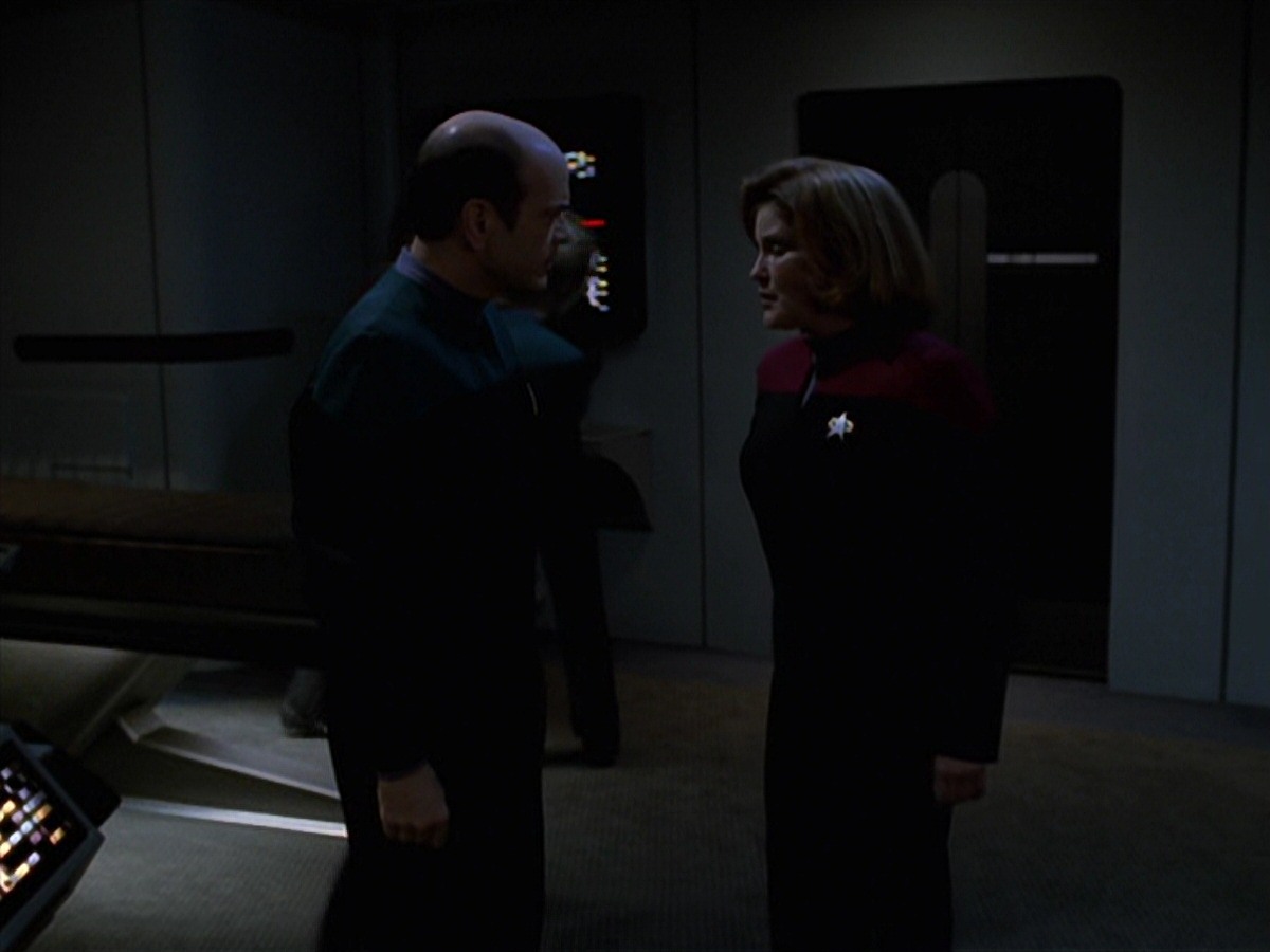 extant_StarTrek_VOY_7x16-WorkforcePart1_1467.jpg