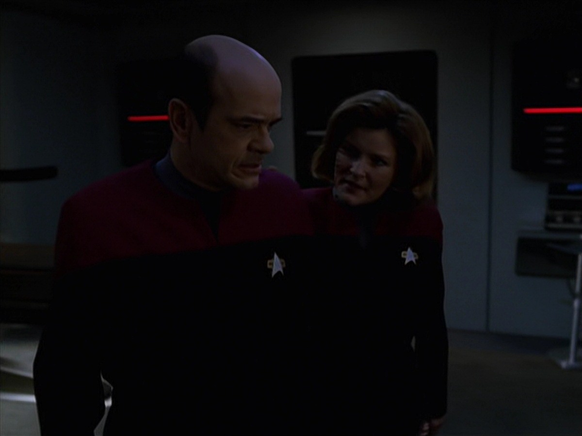 extant_StarTrek_VOY_7x16-WorkforcePart1_1485.jpg