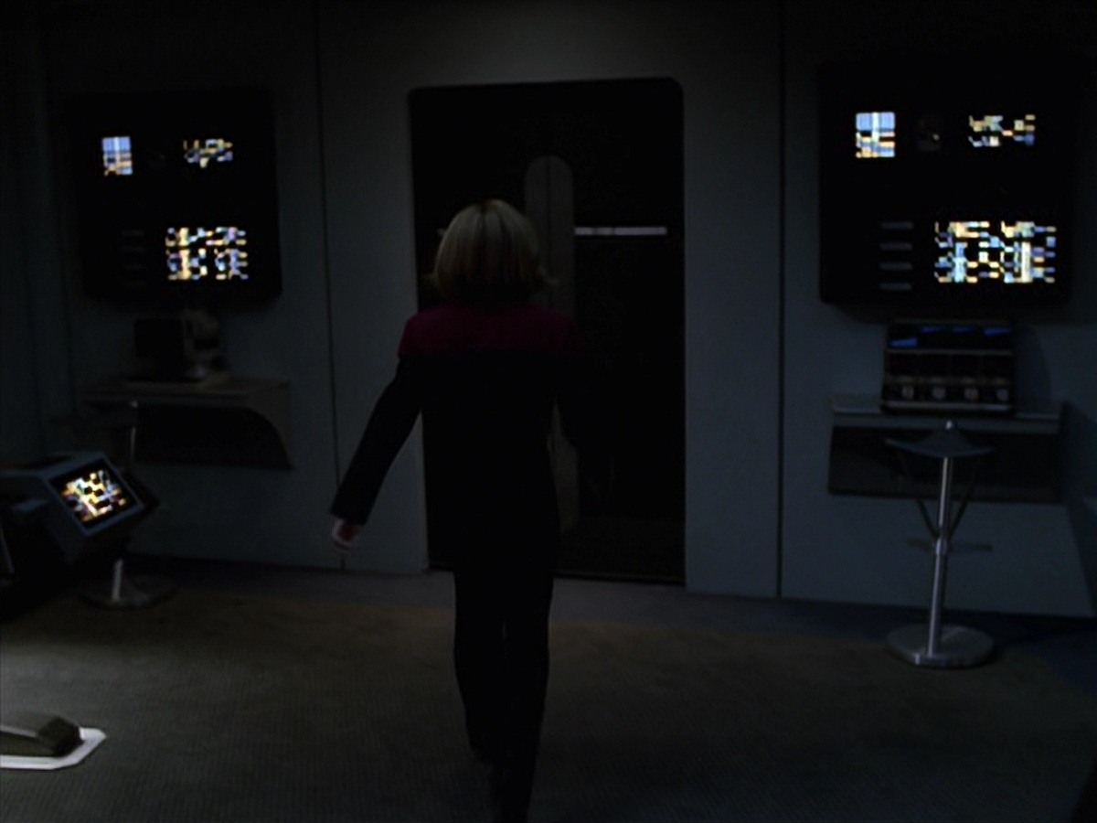 extant_StarTrek_VOY_7x16-WorkforcePart1_1507.jpg