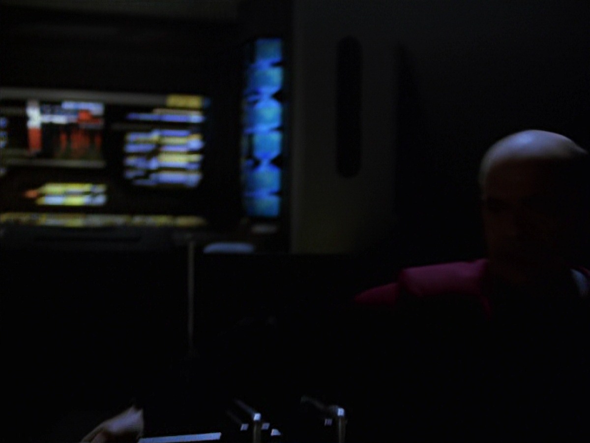 extant_StarTrek_VOY_7x16-WorkforcePart1_1539.jpg
