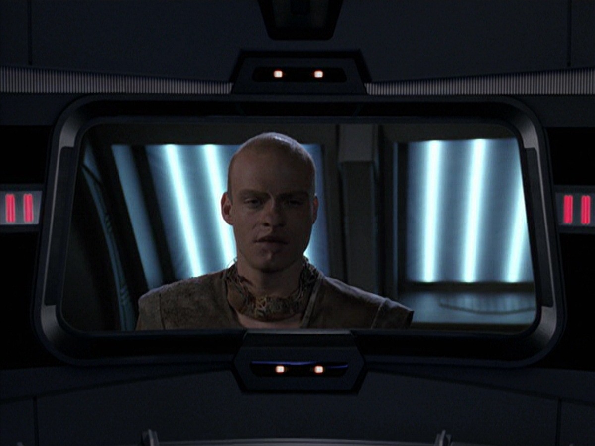 extant_StarTrek_VOY_7x16-WorkforcePart1_1553.jpg