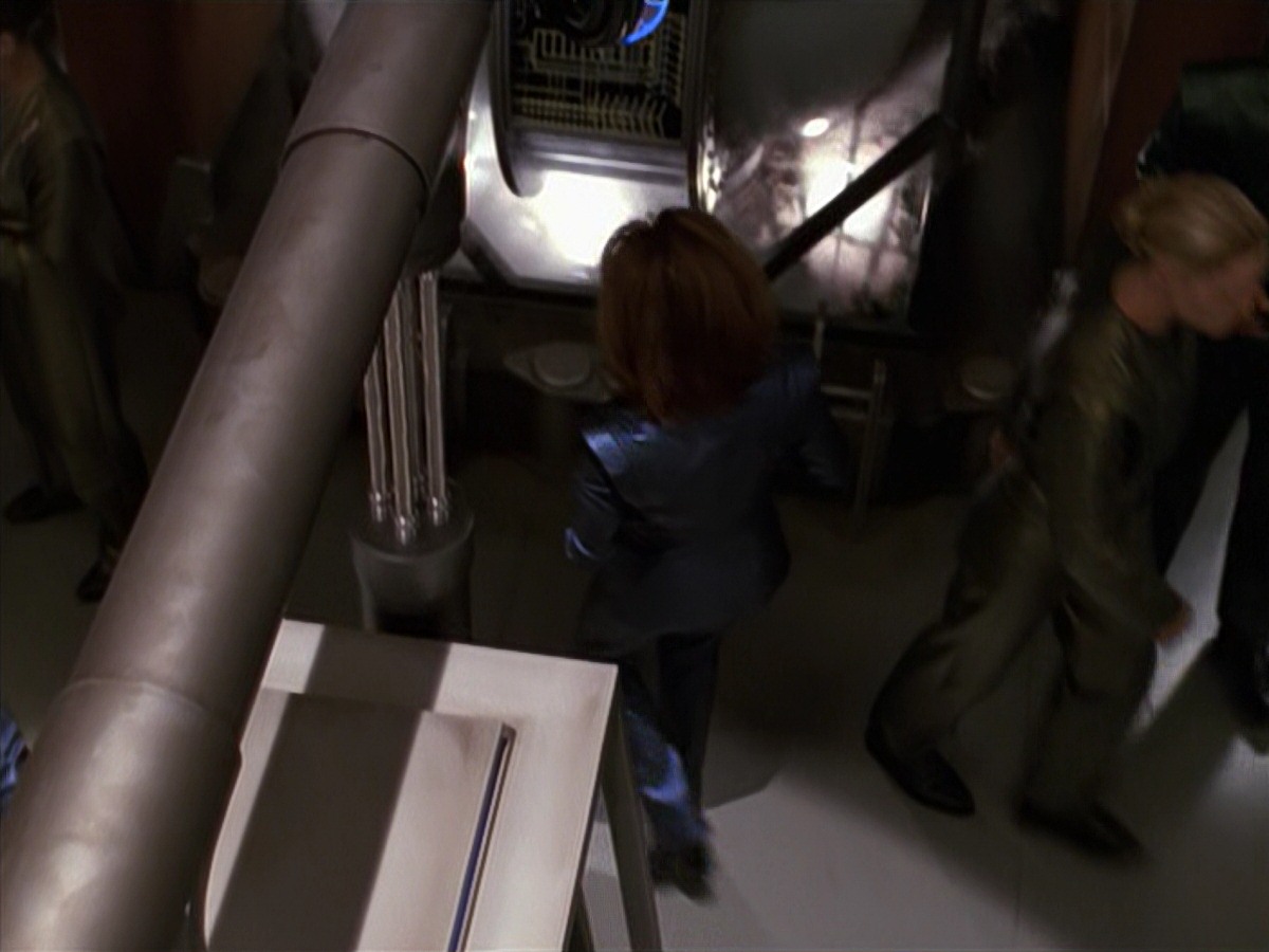 extant_StarTrek_VOY_7x16-WorkforcePart1_1689.jpg