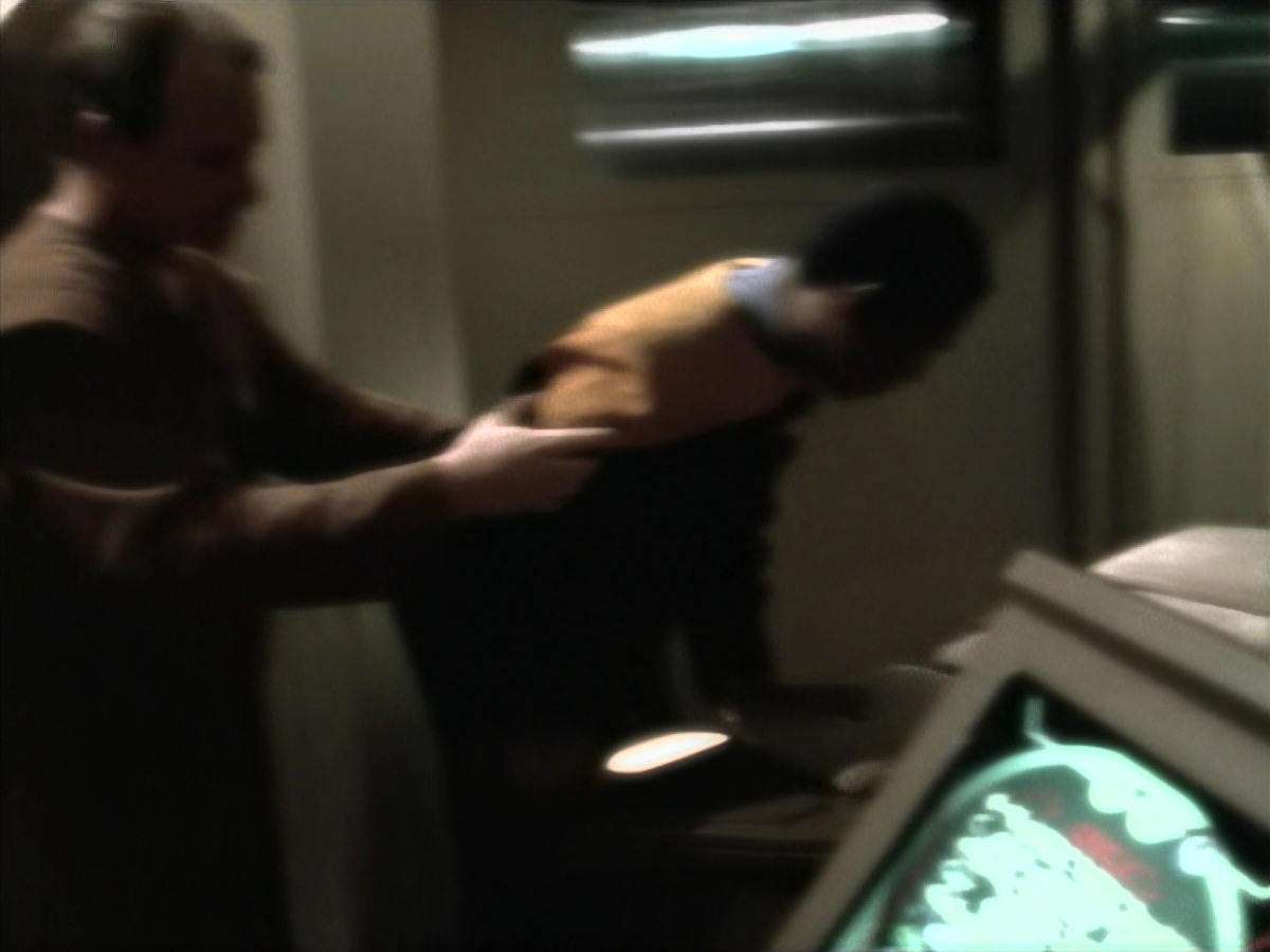 extant_StarTrek_VOY_7x16-WorkforcePart1_1720.jpg