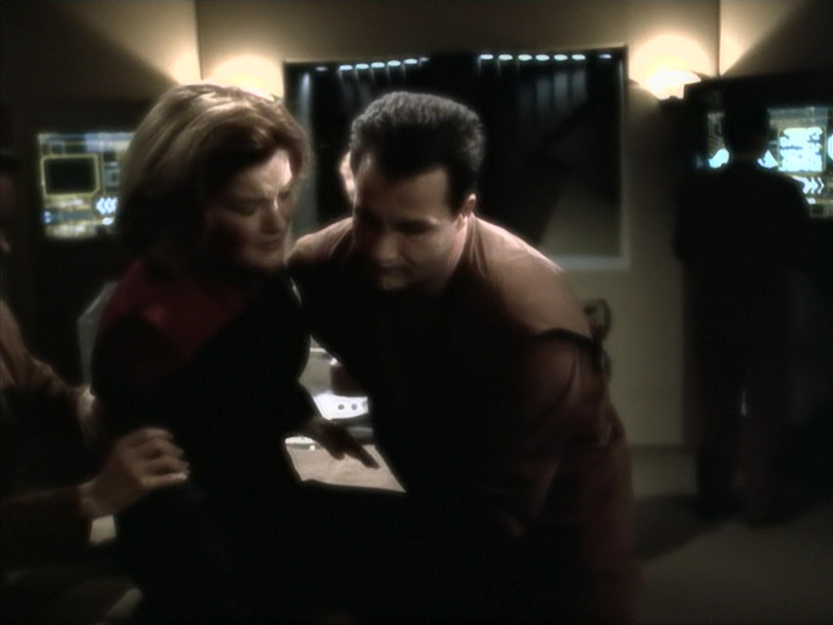 extant_StarTrek_VOY_7x16-WorkforcePart1_1725.jpg