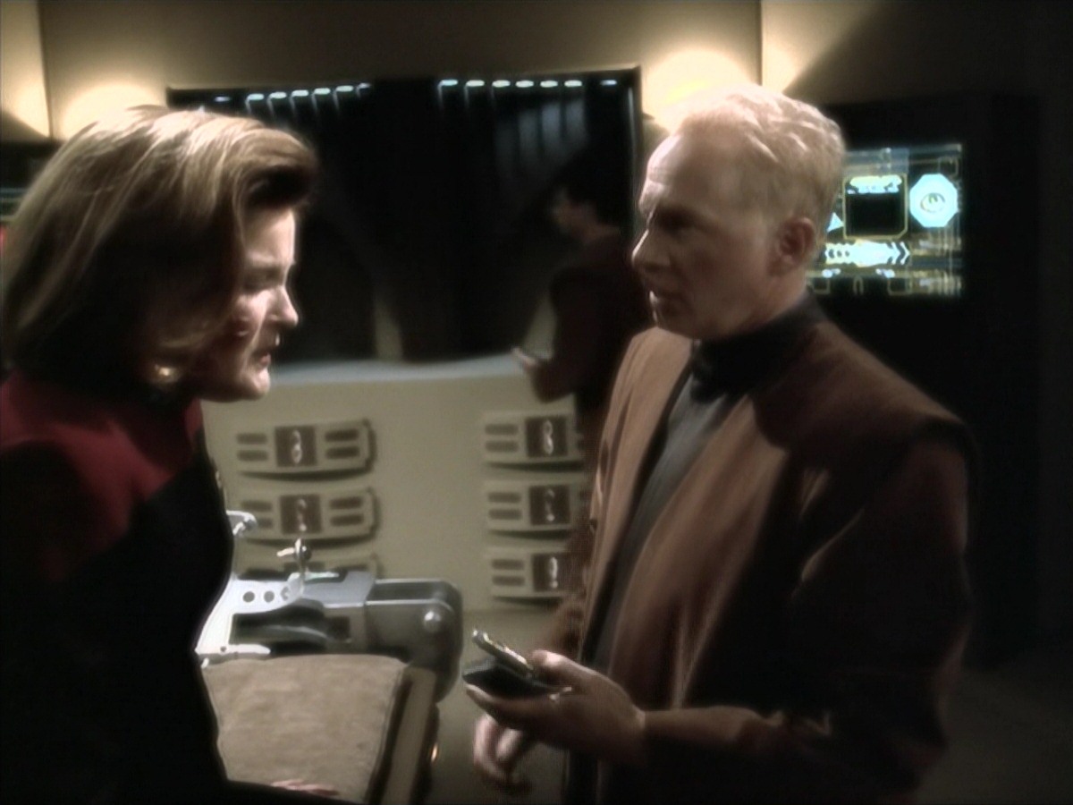 extant_StarTrek_VOY_7x16-WorkforcePart1_1736.jpg