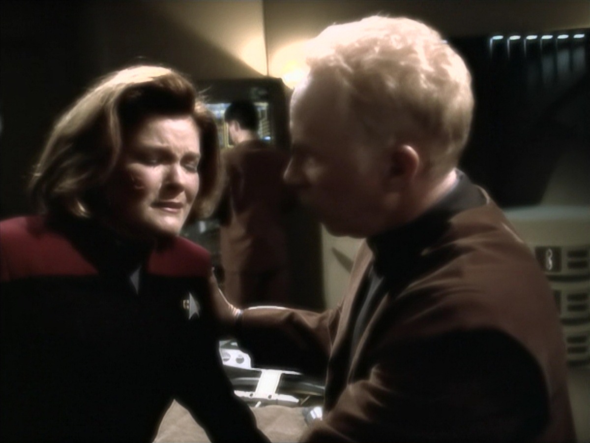 extant_StarTrek_VOY_7x16-WorkforcePart1_1747.jpg