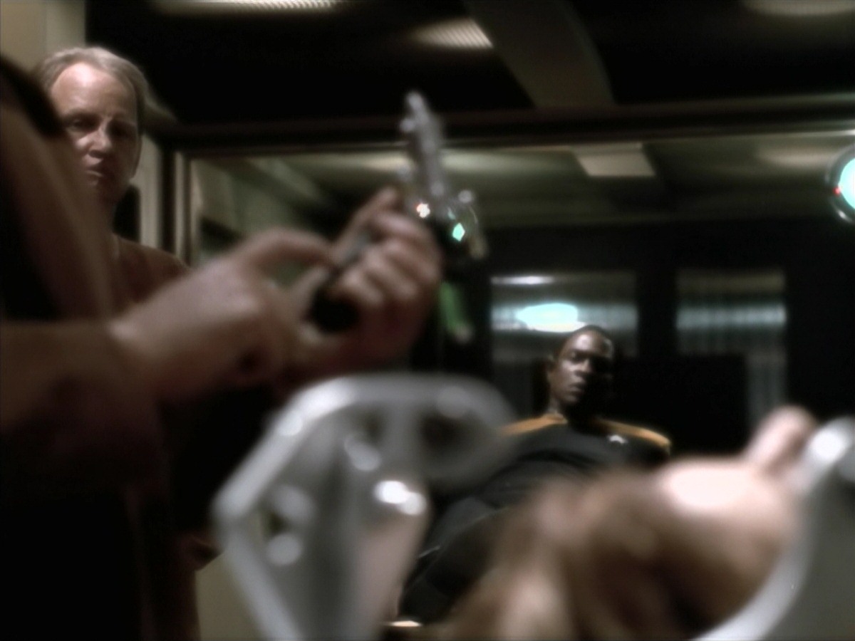 extant_StarTrek_VOY_7x16-WorkforcePart1_1777.jpg