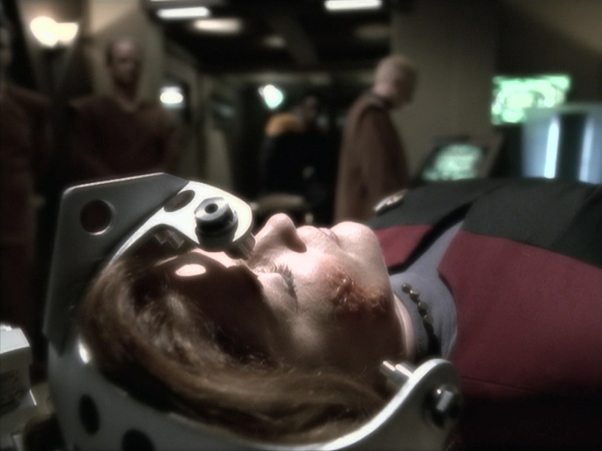 extant_StarTrek_VOY_7x16-WorkforcePart1_1802.jpg