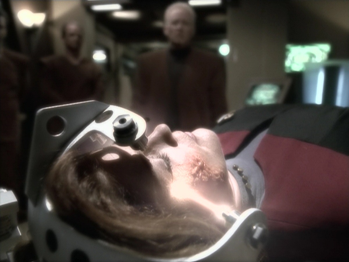 extant_StarTrek_VOY_7x16-WorkforcePart1_1808.jpg