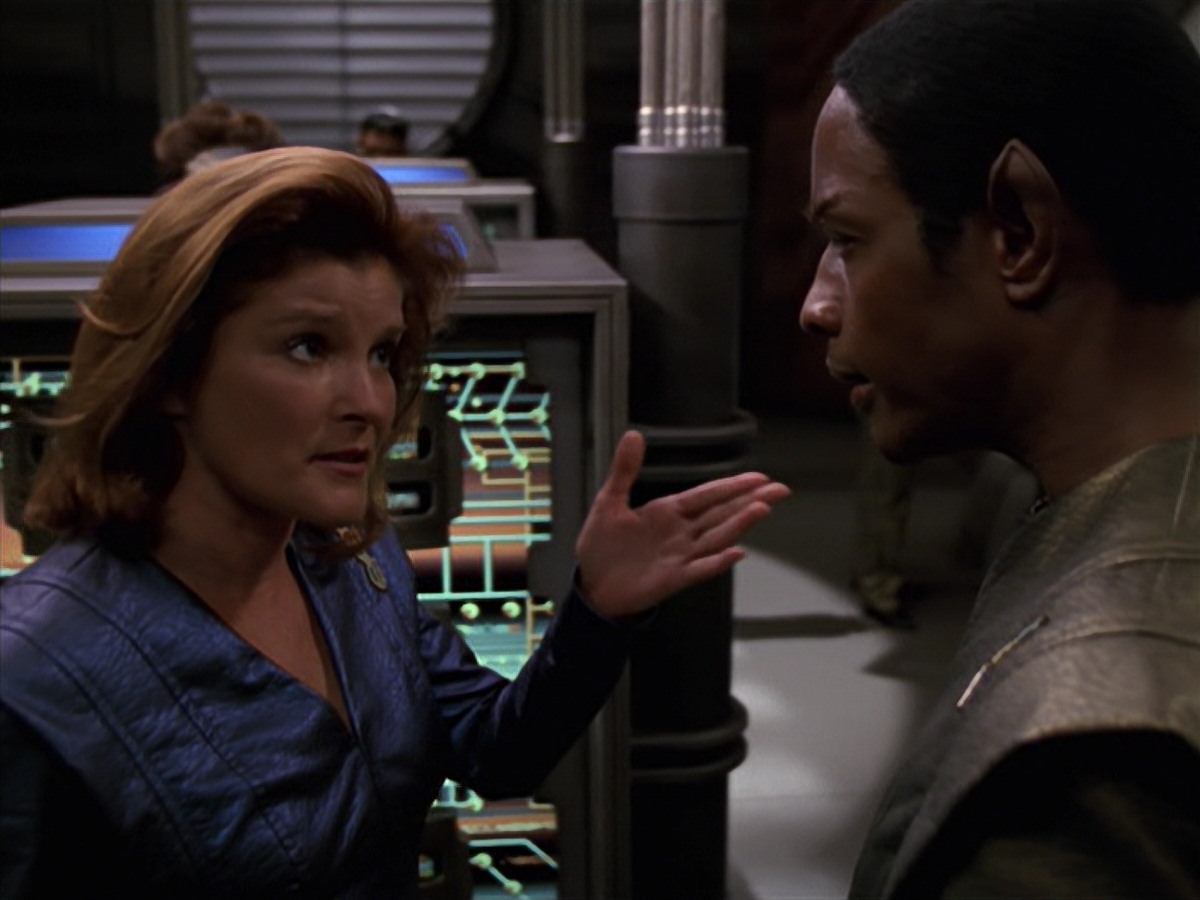 extant_StarTrek_VOY_7x16-WorkforcePart1_1859.jpg