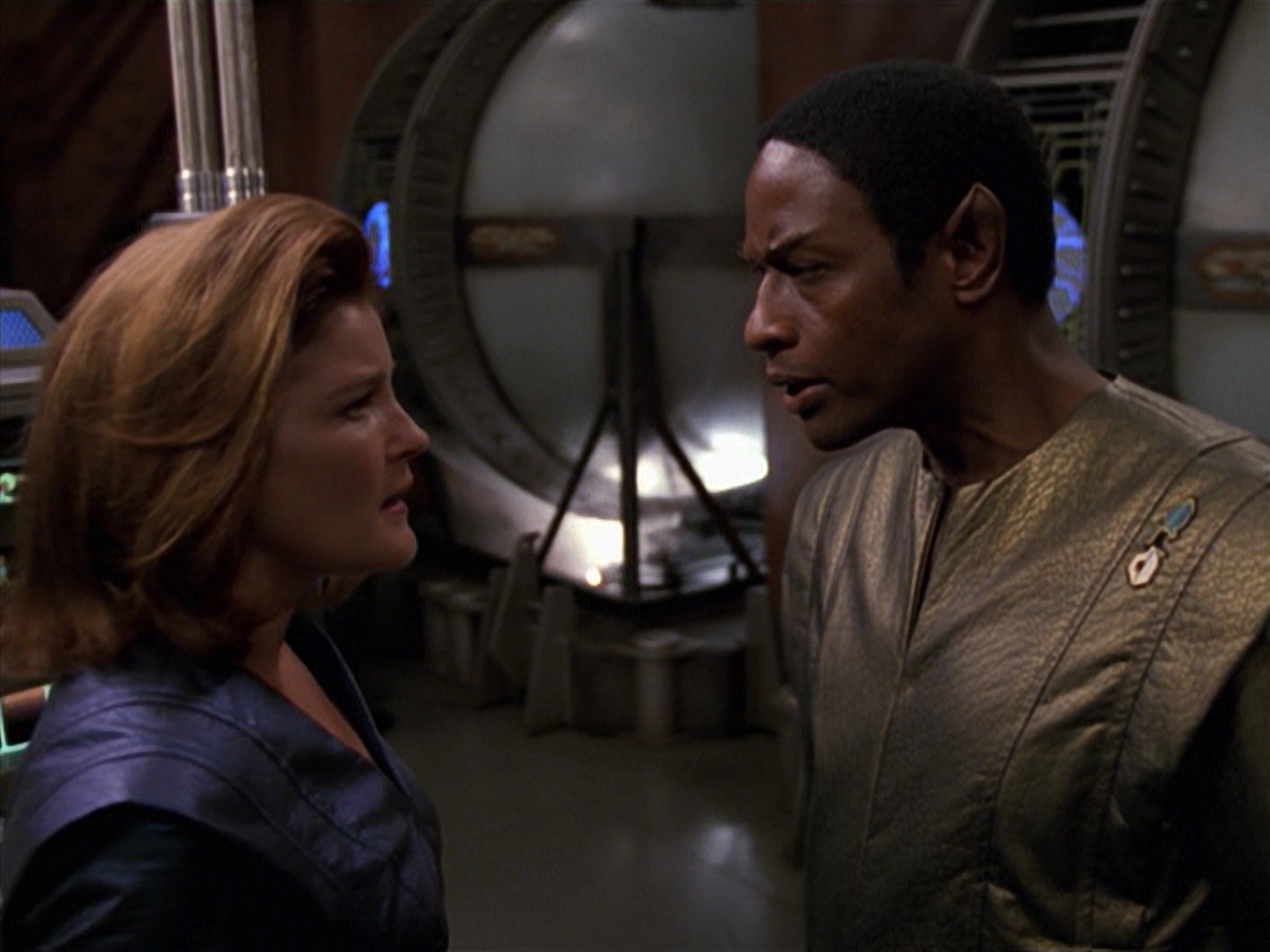 extant_StarTrek_VOY_7x16-WorkforcePart1_1865.jpg