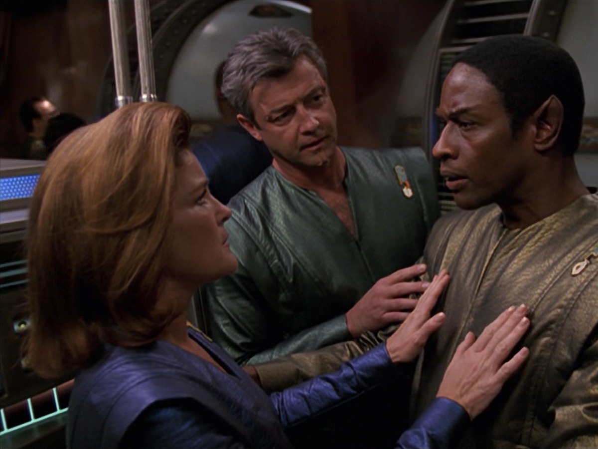 extant_StarTrek_VOY_7x16-WorkforcePart1_1902.jpg