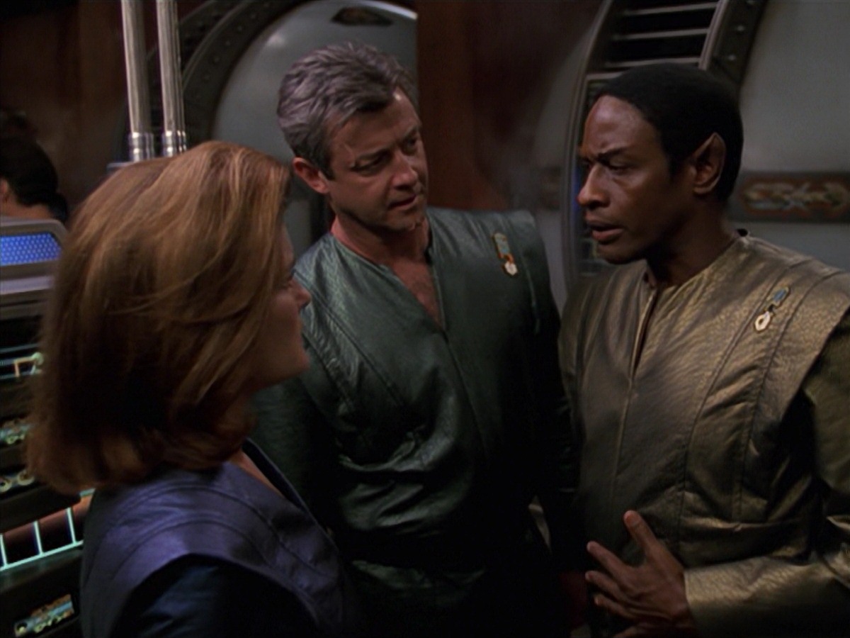 extant_StarTrek_VOY_7x16-WorkforcePart1_1918.jpg