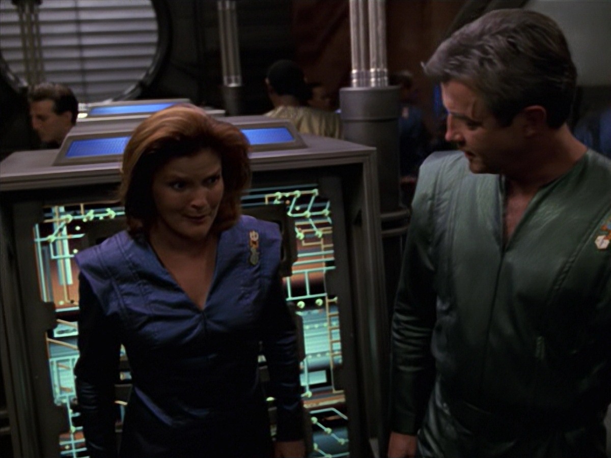 extant_StarTrek_VOY_7x16-WorkforcePart1_1928.jpg