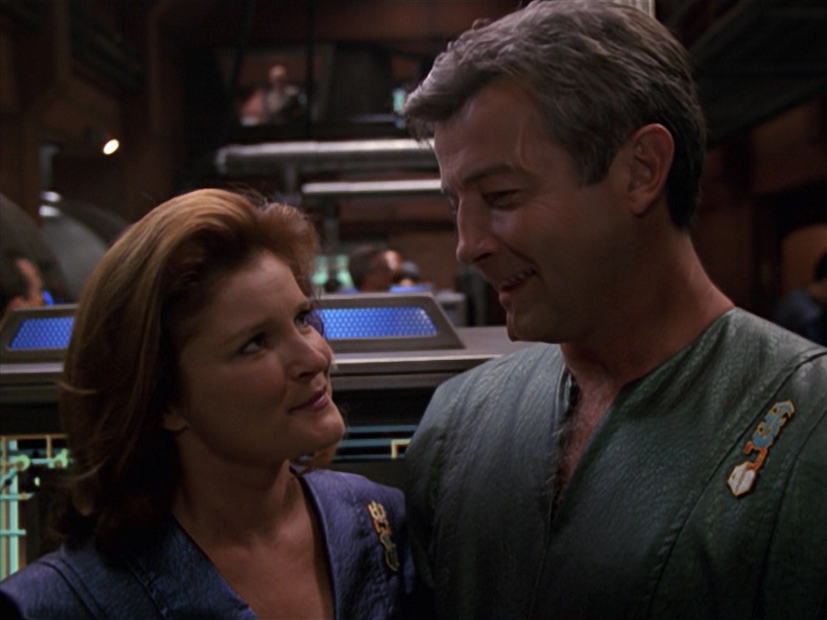 extant_StarTrek_VOY_7x16-WorkforcePart1_1969.jpg