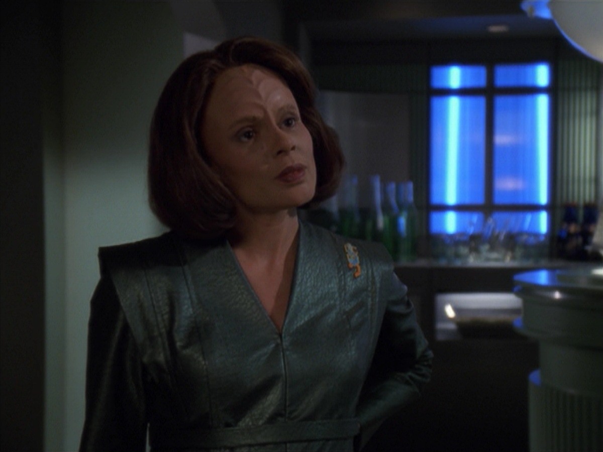 extant_StarTrek_VOY_7x16-WorkforcePart1_2088.jpg