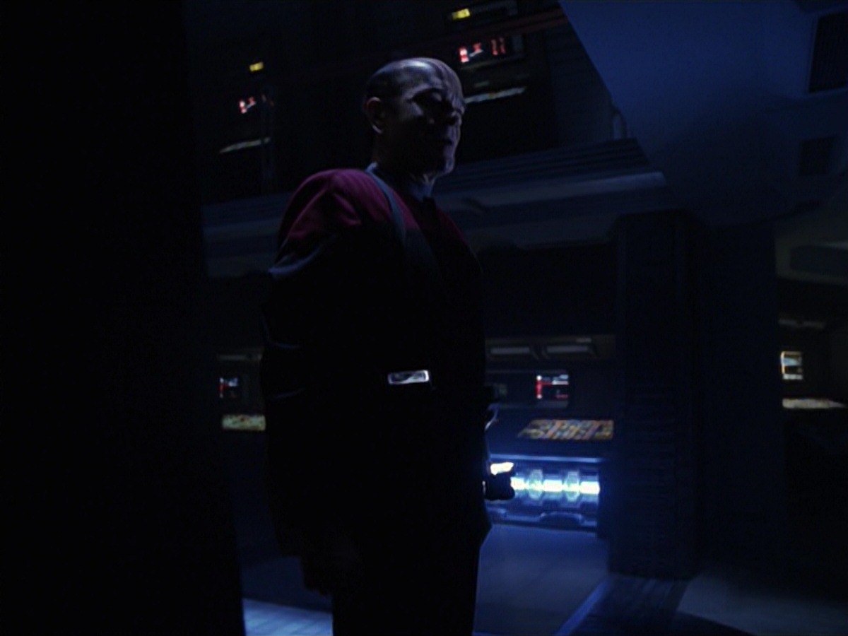 extant_StarTrek_VOY_7x16-WorkforcePart1_2163.jpg
