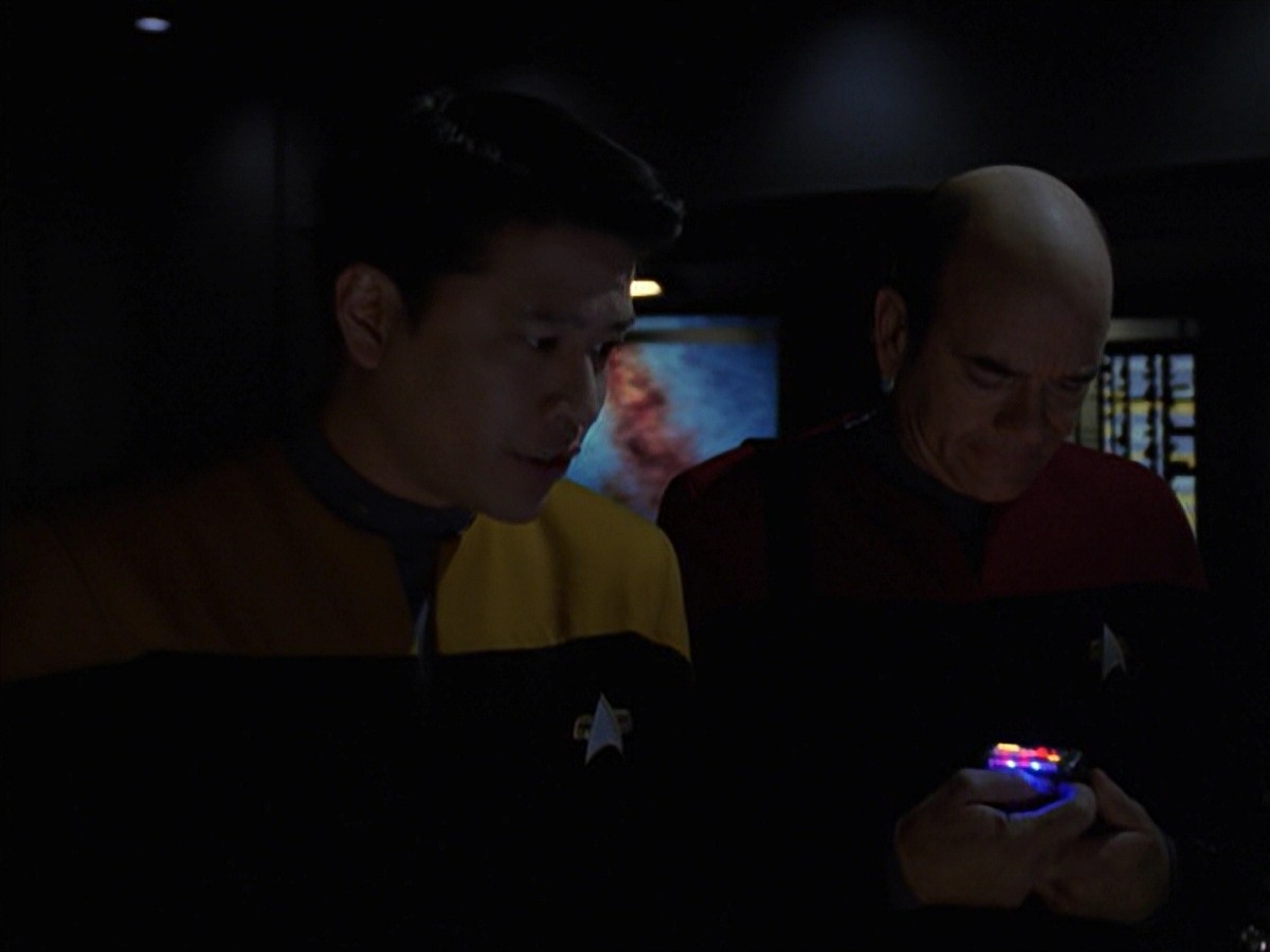 extant_StarTrek_VOY_7x16-WorkforcePart1_2210.jpg