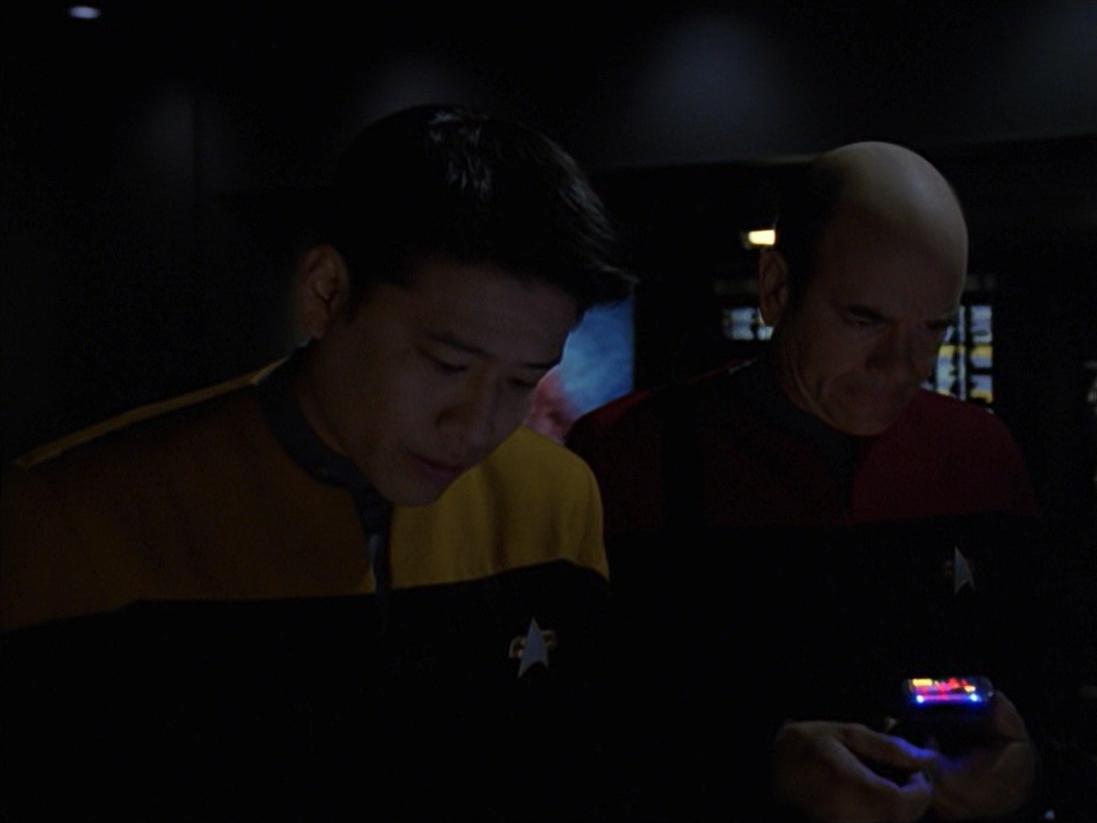 extant_StarTrek_VOY_7x16-WorkforcePart1_2211.jpg