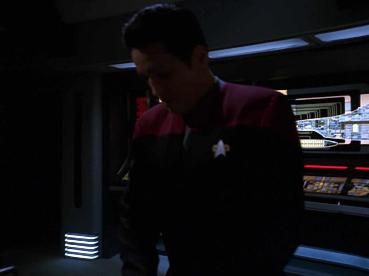 extant_StarTrek_VOY_7x16-WorkforcePart1_2237.jpg