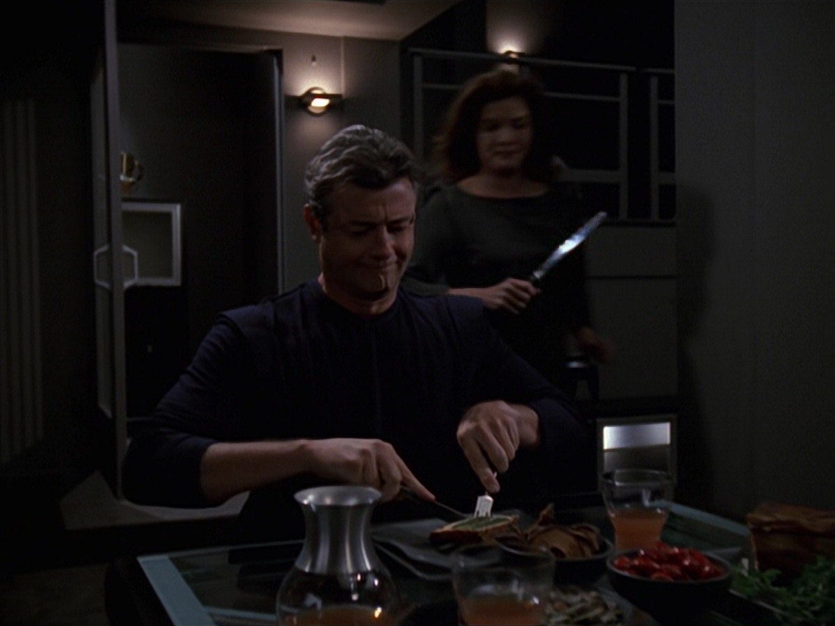 extant_StarTrek_VOY_7x16-WorkforcePart1_2337.jpg