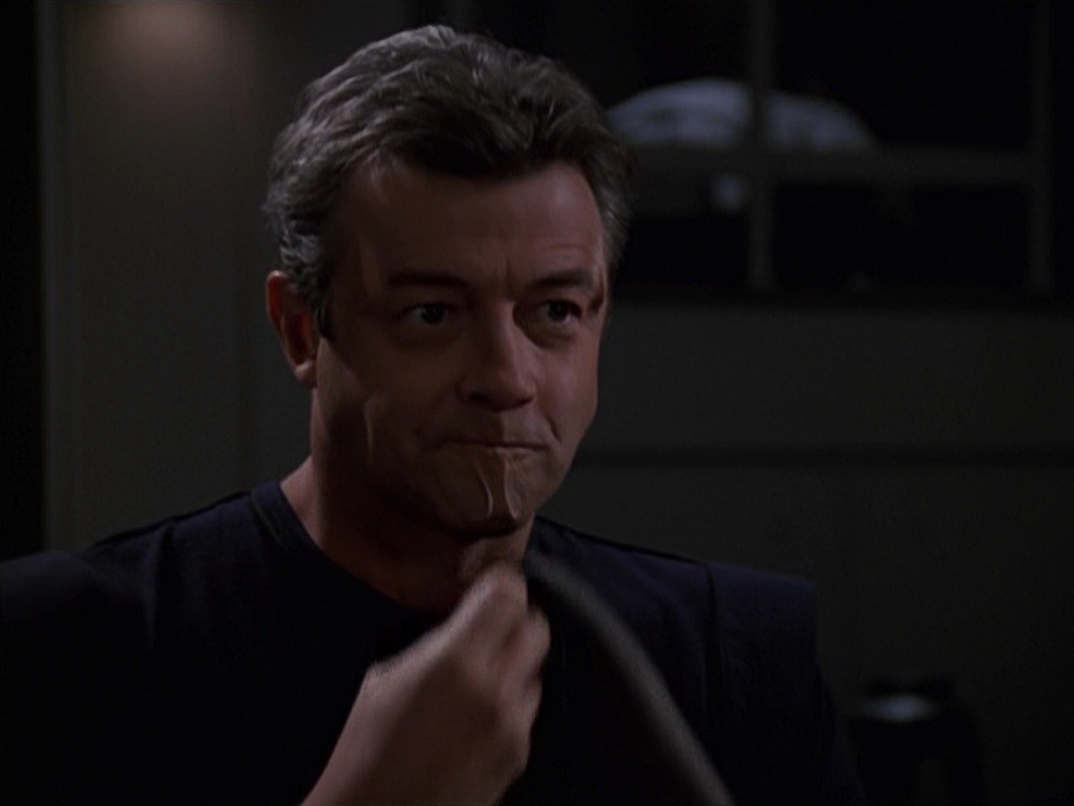 extant_StarTrek_VOY_7x16-WorkforcePart1_2362.jpg