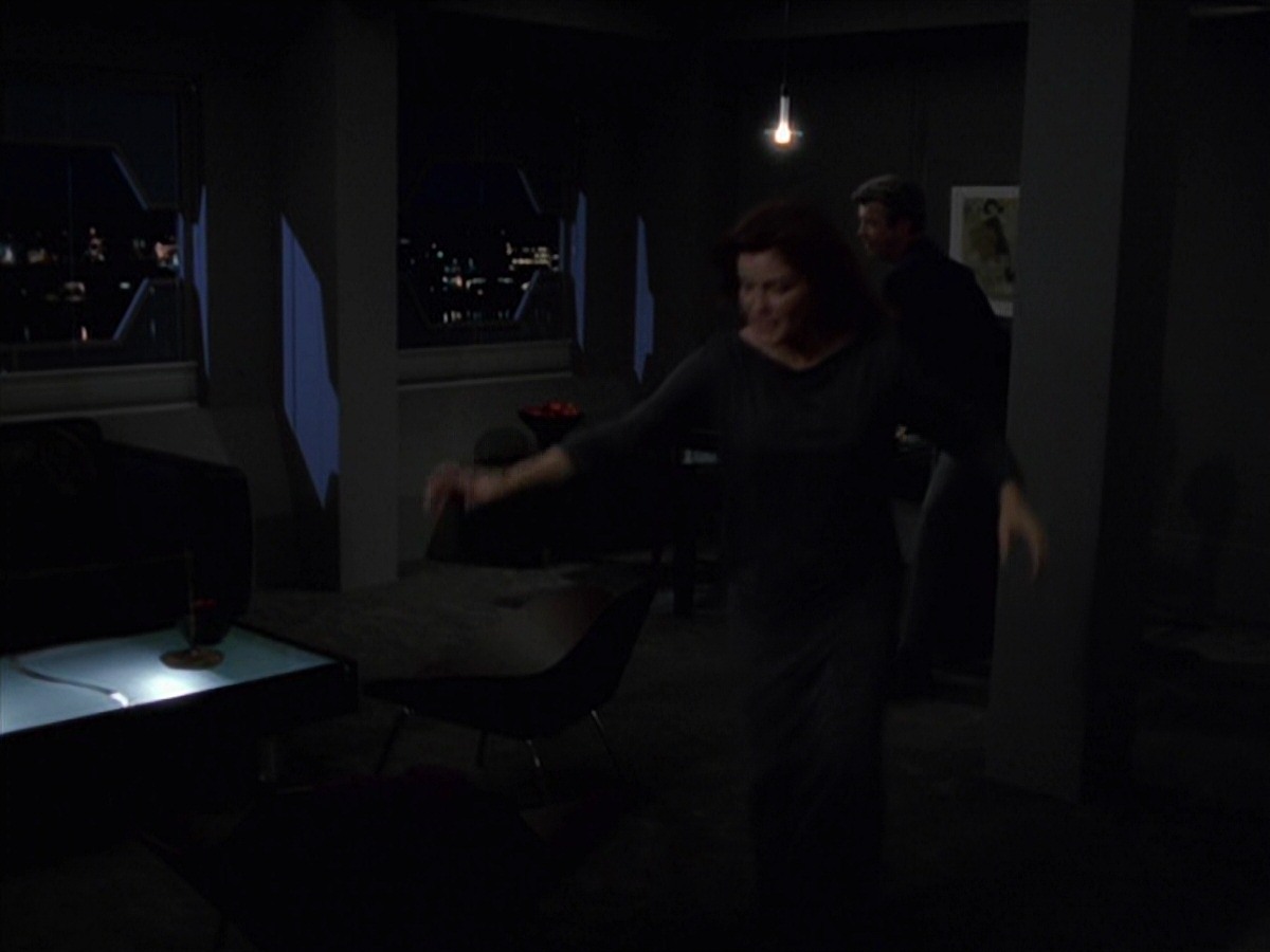 extant_StarTrek_VOY_7x16-WorkforcePart1_2373.jpg