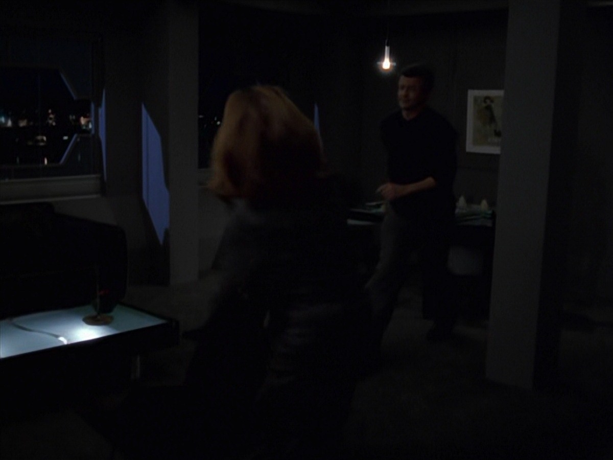 extant_StarTrek_VOY_7x16-WorkforcePart1_2374.jpg
