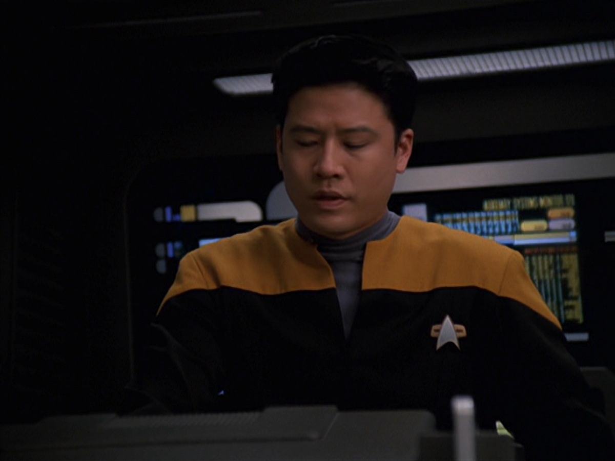 extant_StarTrek_VOY_7x16-WorkforcePart1_2508.jpg